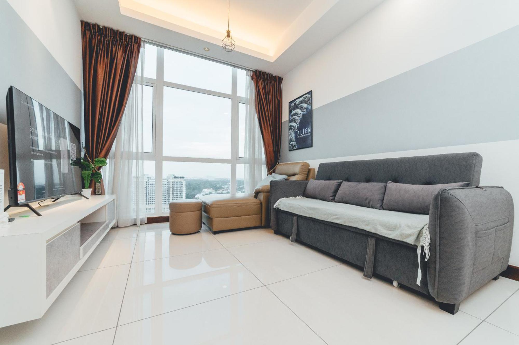 Paragon 2br4pax Sleek Nr Ciq Midvalley By Our