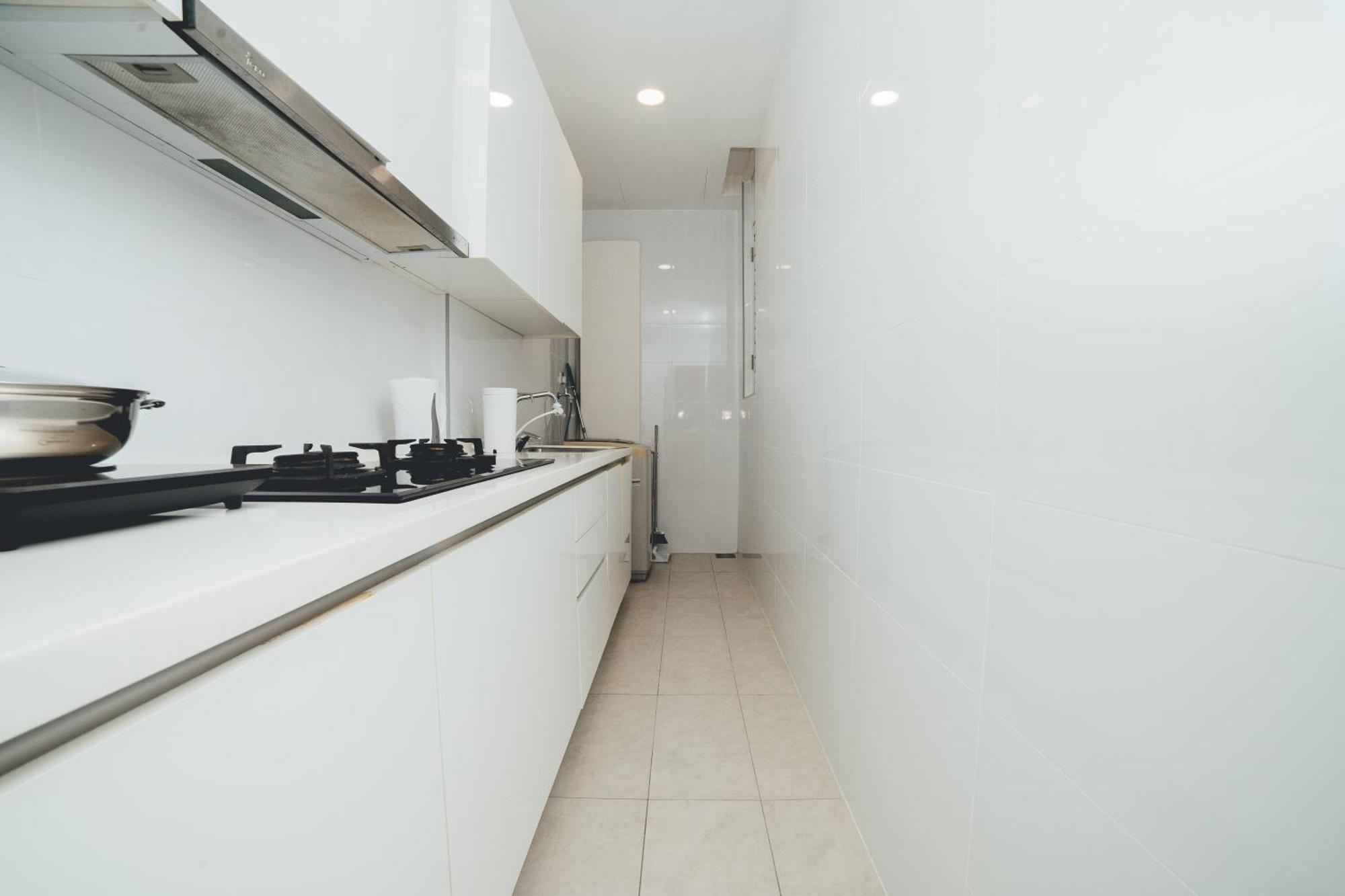 Paragon 2br4pax Sleek Nr Ciq Midvalley By Our Apartment