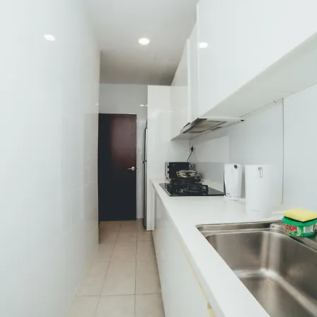 Paragon Residence 2Br4Pax Sleek Stay Nr Ciq Midvalley By Our Stay Johor Bahru Exterior photo