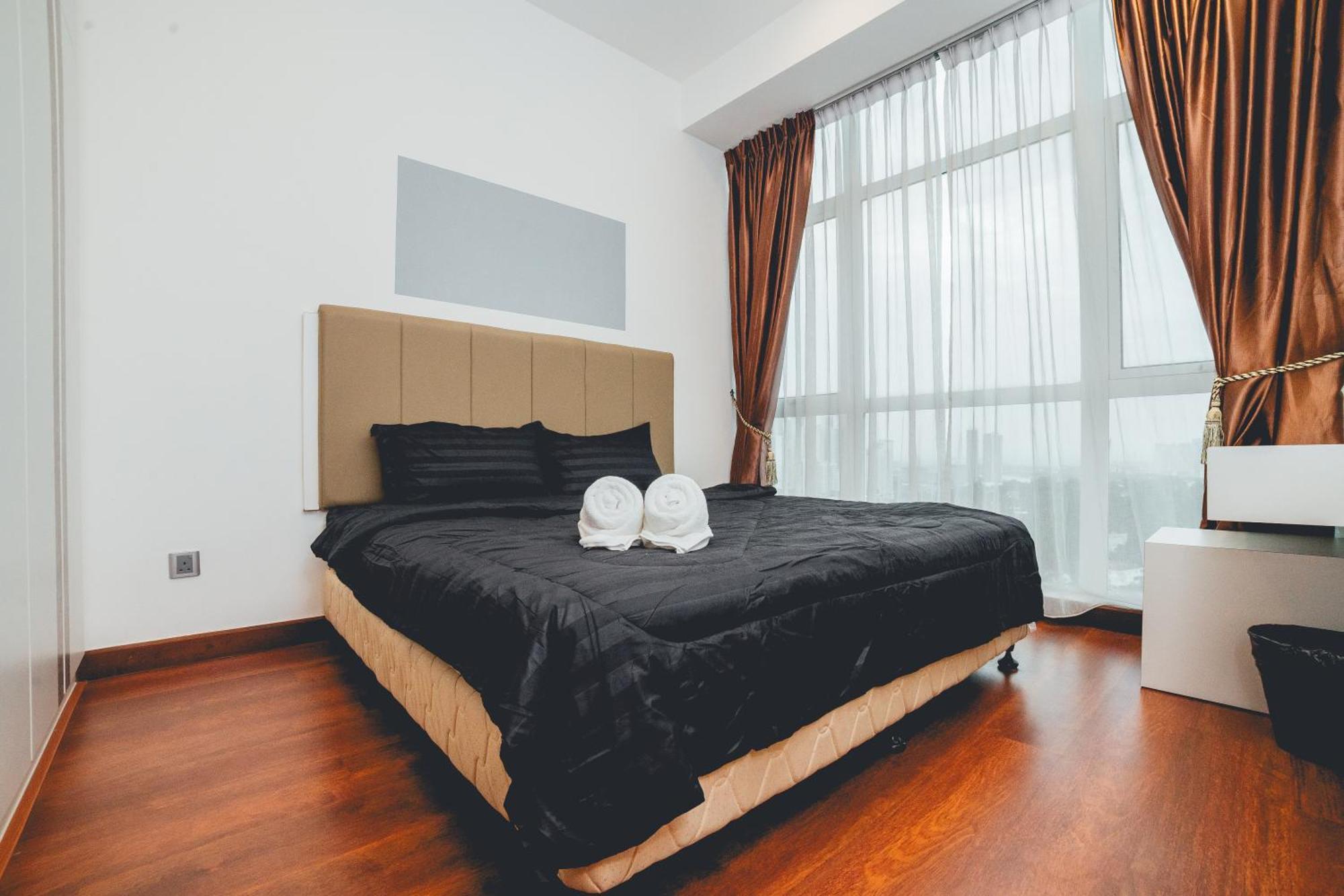 Paragon 2br4pax Sleek Nr Ciq Midvalley By Our